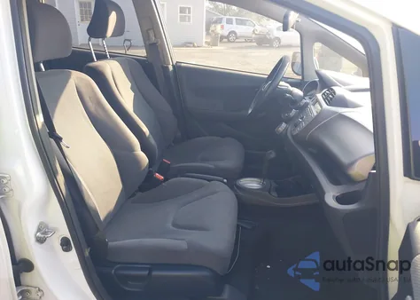 2013 Honda Fit из США, поврежденный, VIN JHMGE8H32DC025143